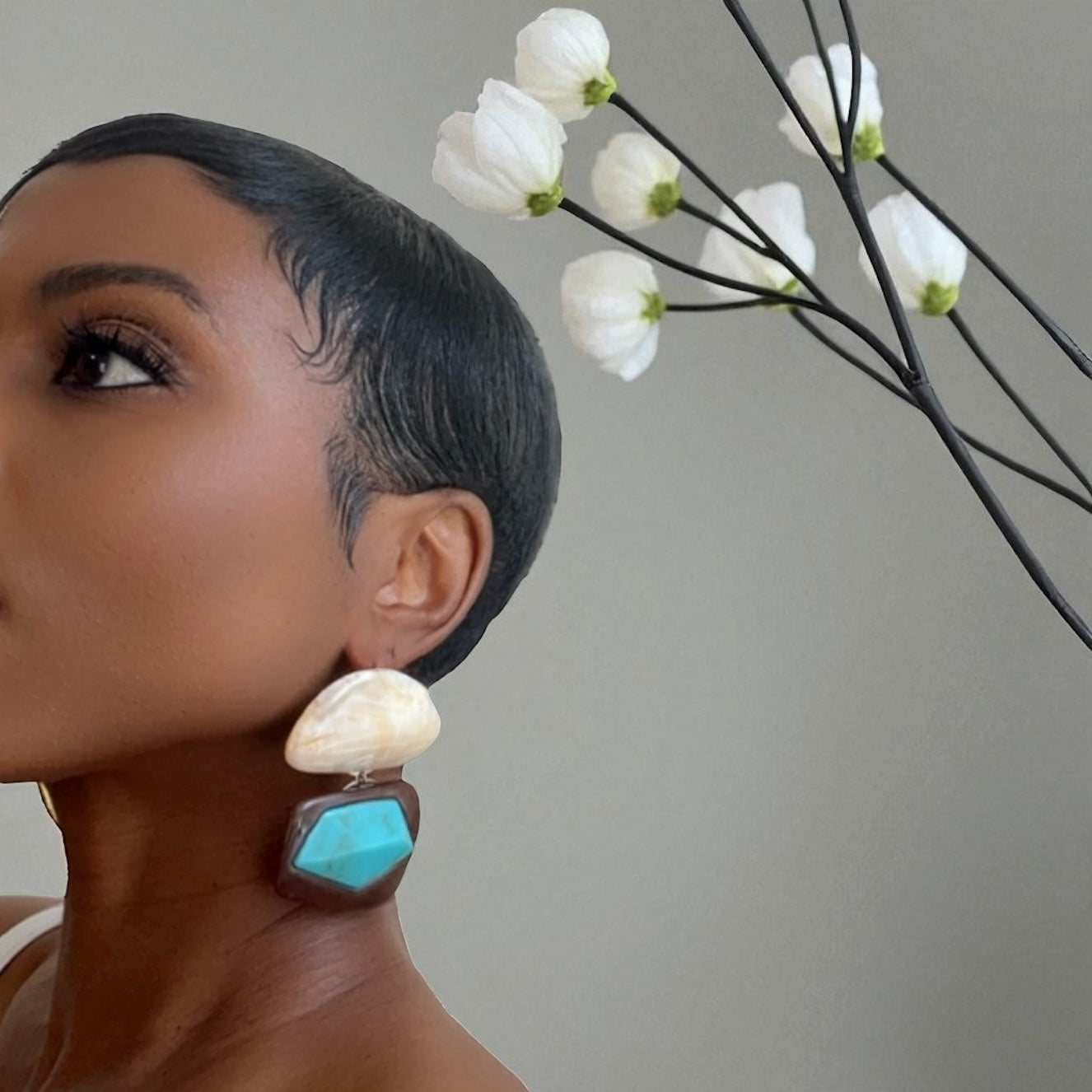 Twi Earrings in Blue