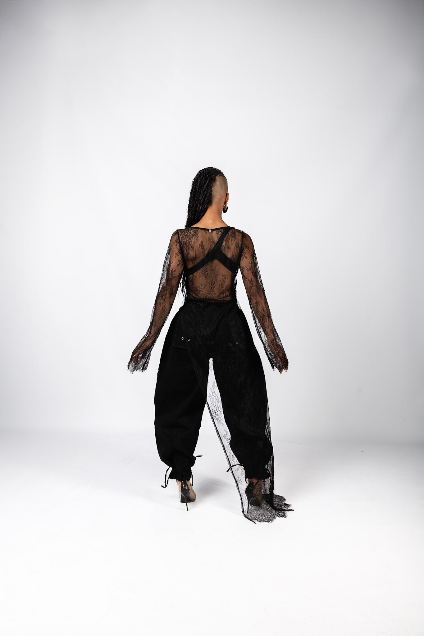 Nio Irregular Top